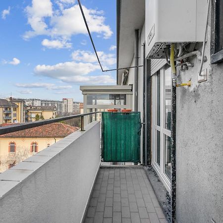 Rog27-Large Apartment With Transport Close To Home- Mailand Exterior foto