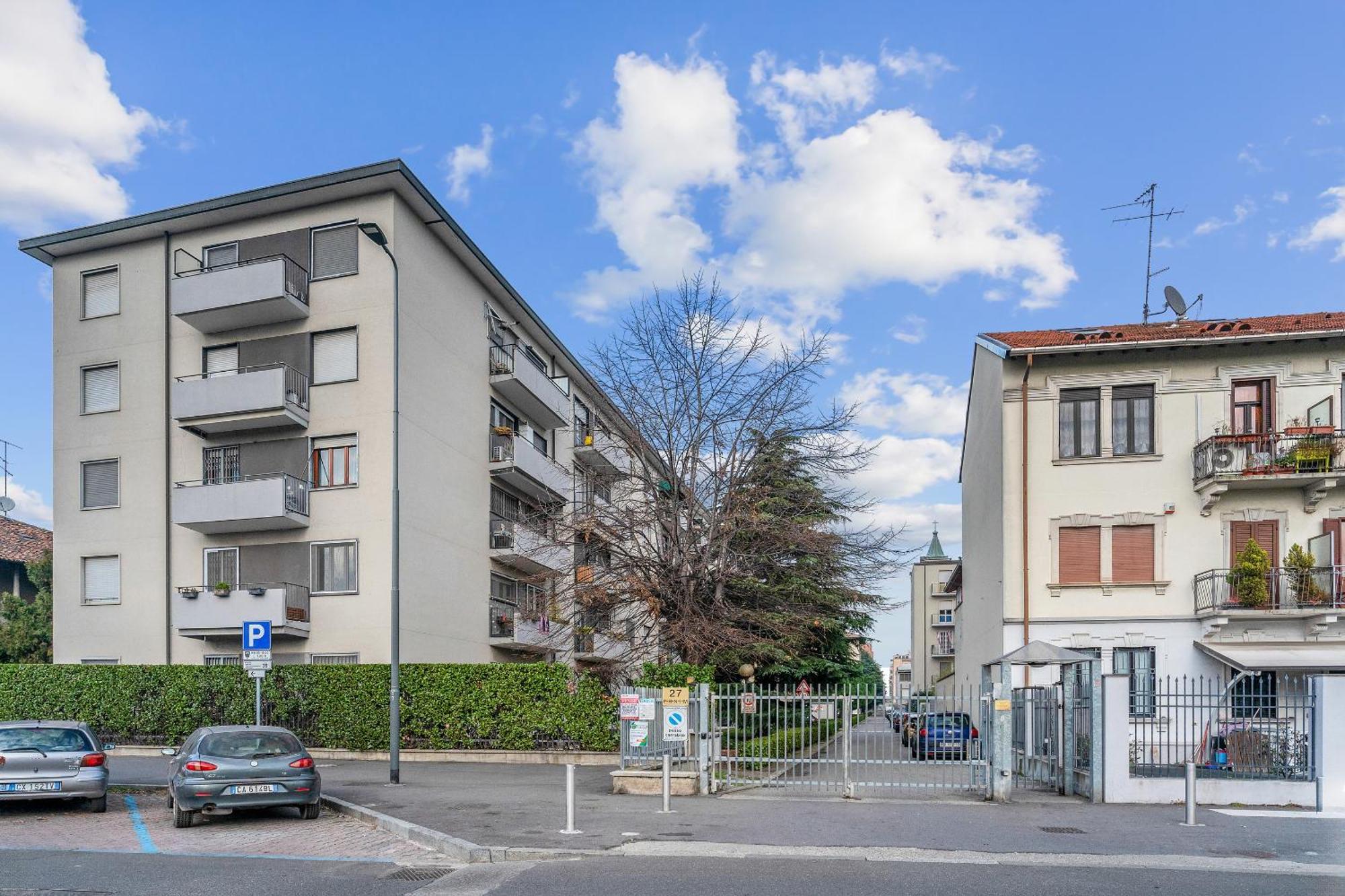 Rog27-Large Apartment With Transport Close To Home- Mailand Exterior foto